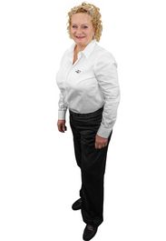 Univers Sylvia Busch Ganzkoerper