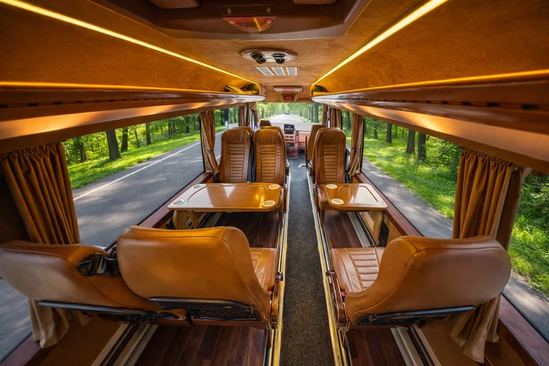 Mercedes Sprinter - Reise- und Transferfahrzeug / Bild 2